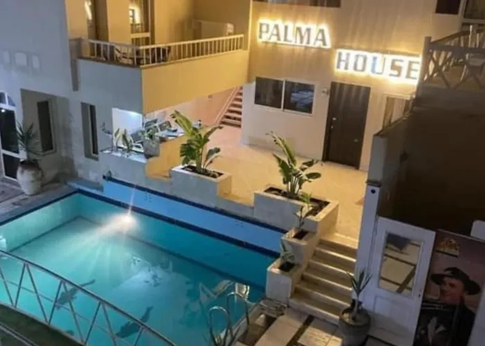 Cozy 1br Pool View Steps From The الغردقة