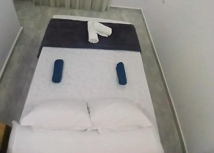 Cozy 1br Pool View Steps From The شقة *