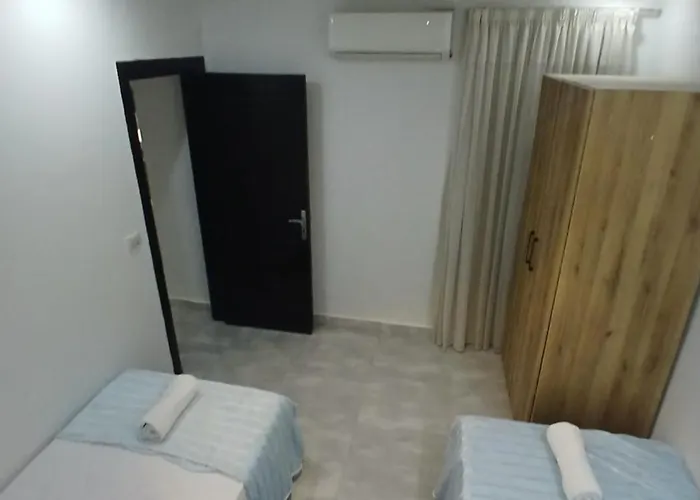Cozy 1br Pool View Steps From The الغردقة